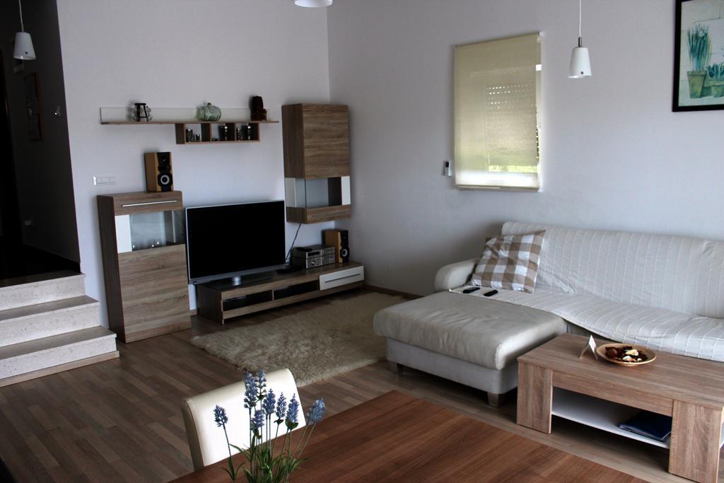 Apartments Kaic Rogač Dış mekan fotoğraf